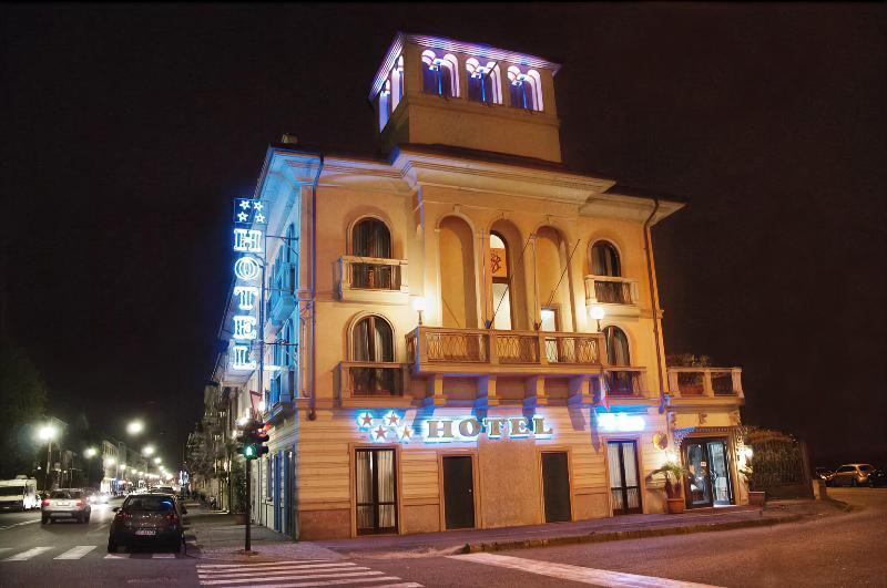 Hotel Villa Savoia Turin Exterior photo