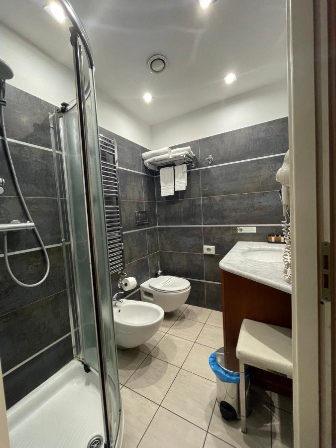 Hotel Villa Savoia Turin Exterior photo