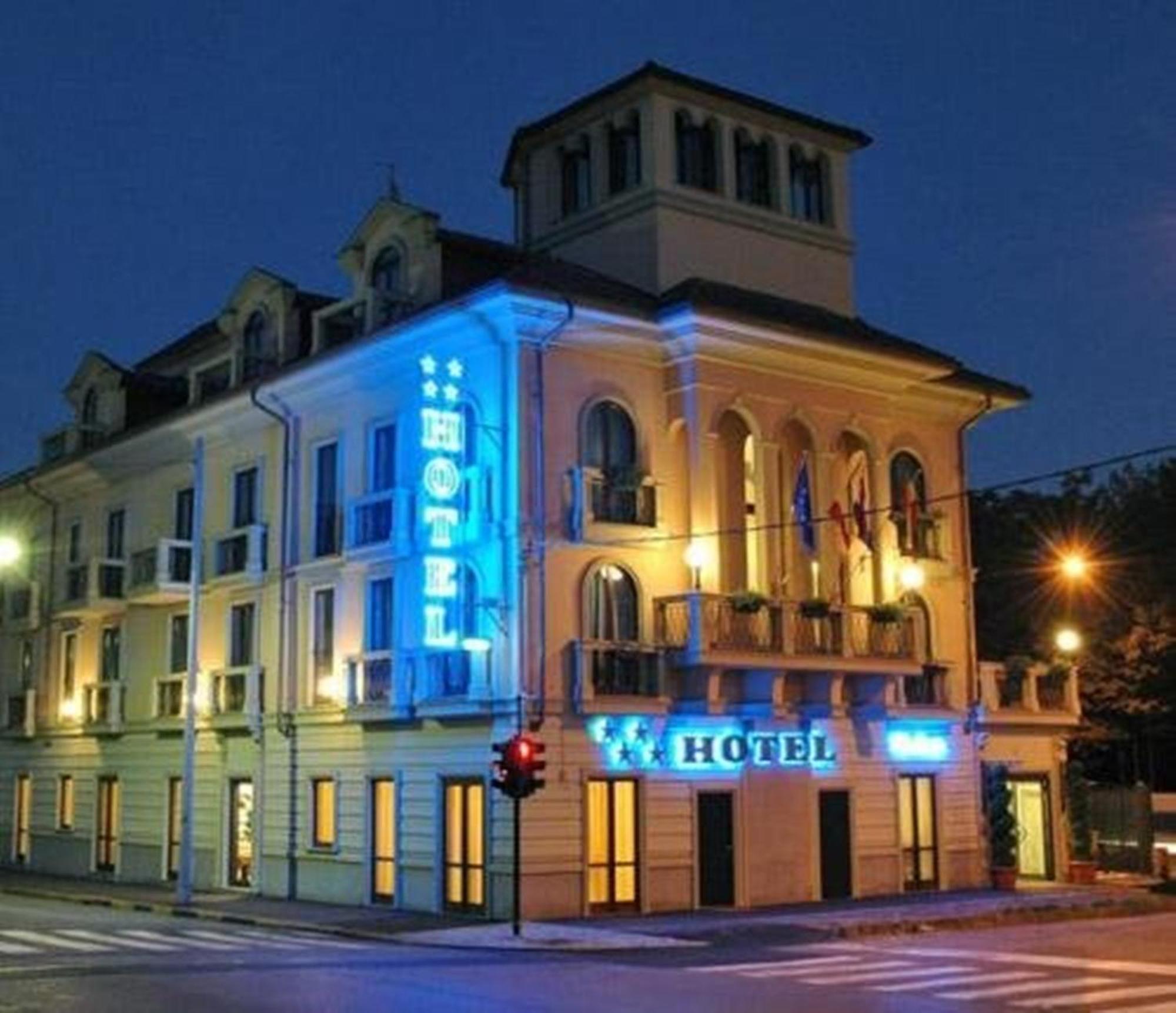 Hotel Villa Savoia Turin Exterior photo